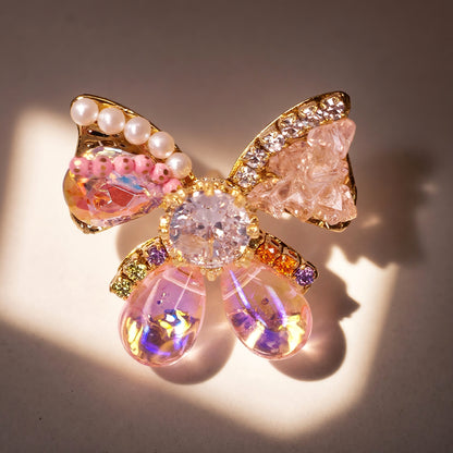 Blushing Bow – Handmade Glass & Pearl Brooch | Elegant Feminine Sparkle