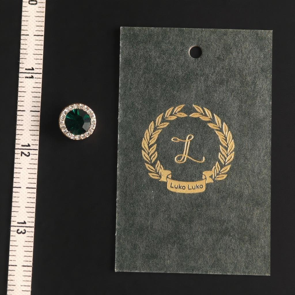 Evergem – Green Round Gem Brooch for Dogs | Classic Everyday Sparkle