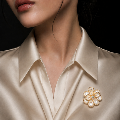 Fleur d’Aurore – Pearl Flower Brooch