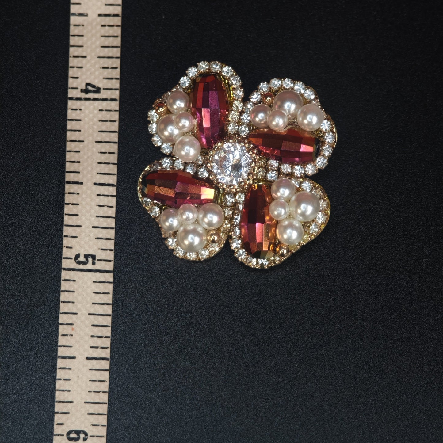 Crimson Bloom – Handmade Crystal Pearl Brooch
