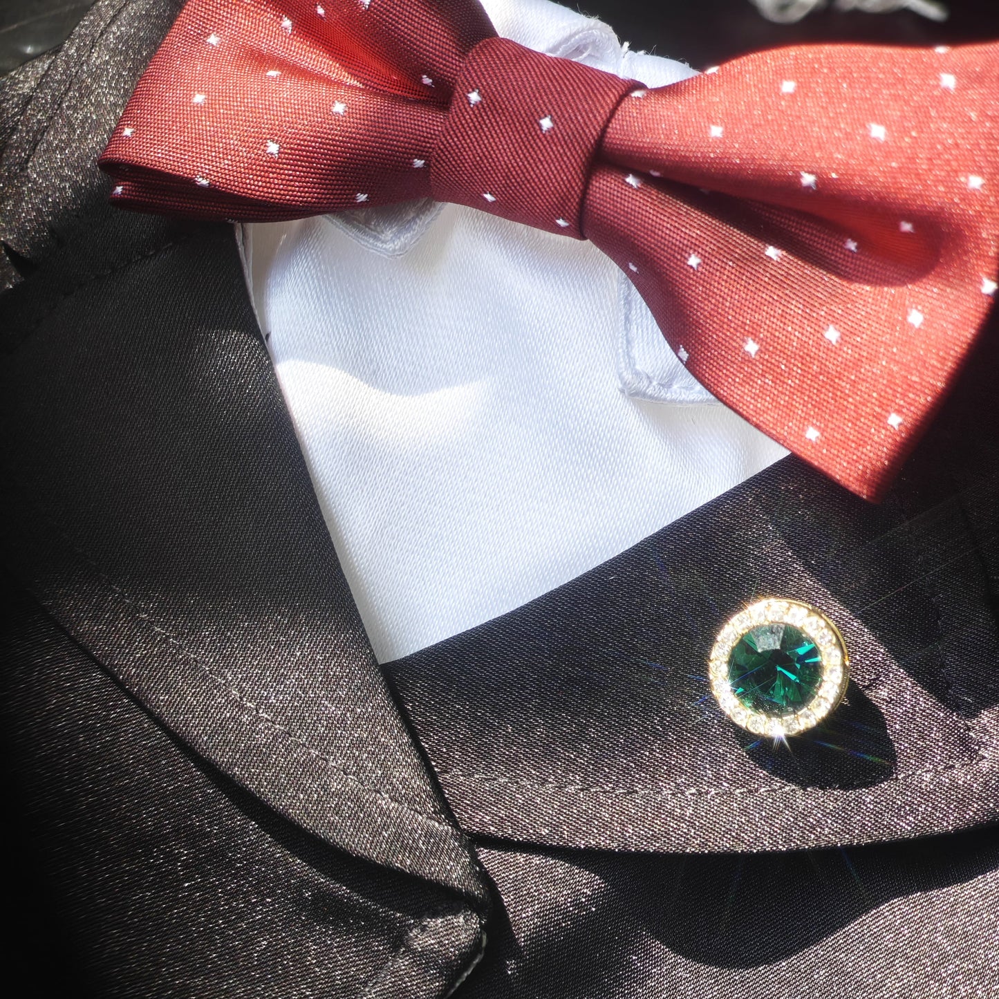 Evergem – Green Round Gem Brooch