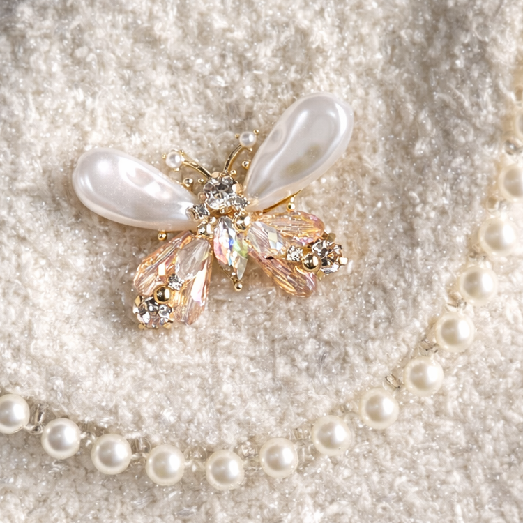 Belle Papillon – Pearl & Champagne Crystal Butterfly Brooch